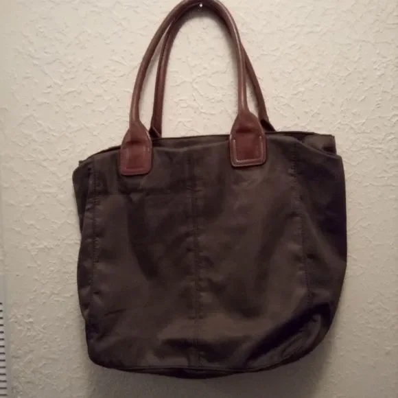 Tommy Hilfiger Canvas Purse - Picture 5 of 6